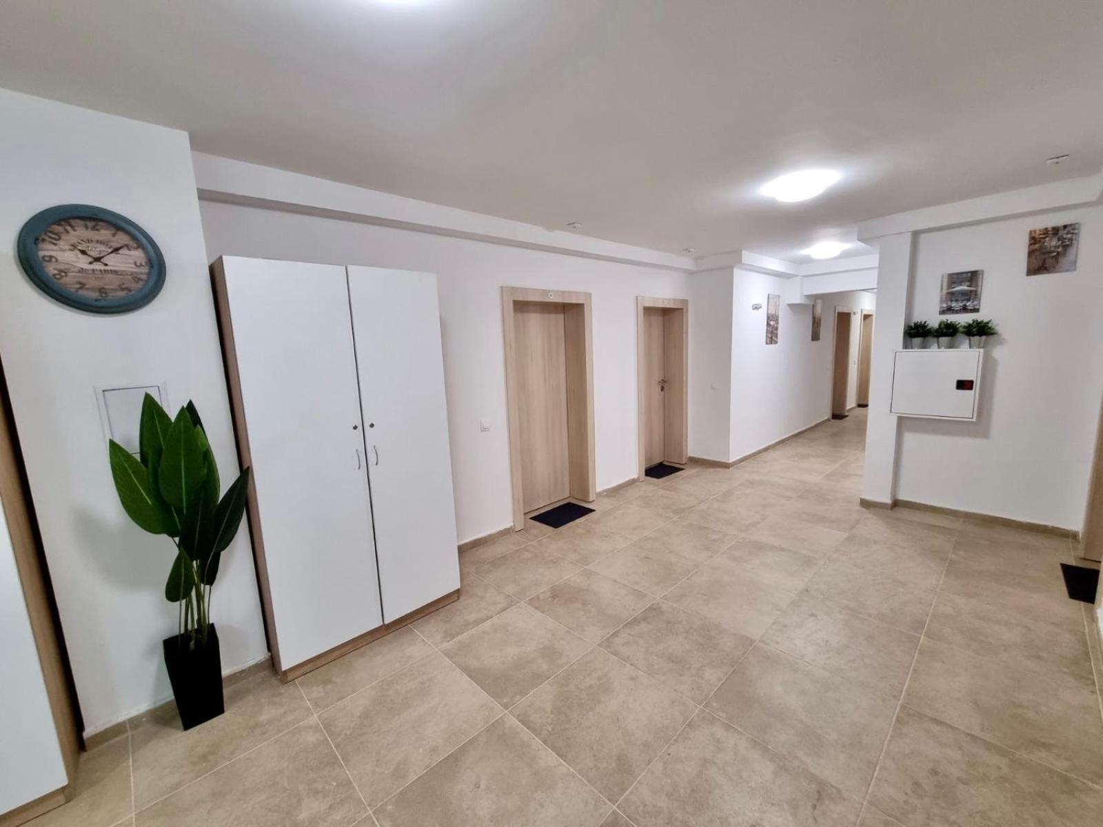 Best Family Apartments & Private Parking Sofia Bagian luar foto
